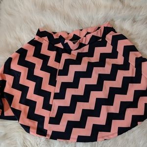 Large Rue 21 Hot Pink Chevron Miniskirt Stretchy